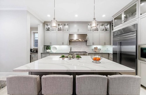 Orchard Hills Villa | A beautiful villa in the Orchards with swimming pool and spa