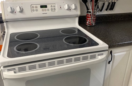 Timmins Apartamento | A Best Choice Quiet and private