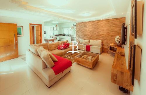 Governador Celso Ramos Villa | A casa Rosa seu Lar de férias