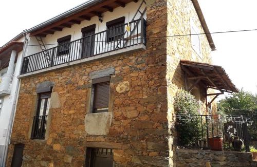 Fundao Casa | A casinha da Aldeia de Xisto