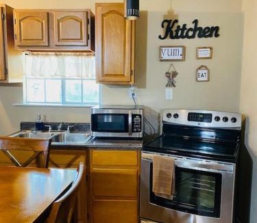 San Antonio Apartamento | A Cozy Corner