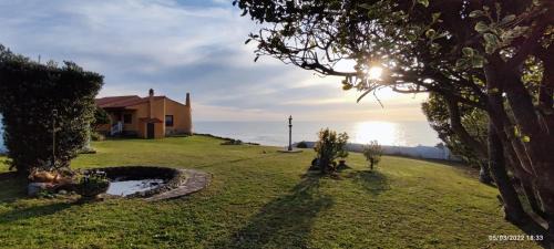 Oia Villa | A Guaira: fantástica alojamiento con finca sobre el mar