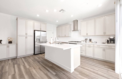 Folsom Casa | A Home Away From Home! 3 Bedroom, 2.5 Bathrooms New Home! New Furniture!