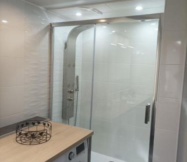Epinal Apartamento | A l'ombre du Lilas - avec Spa privatif en supplément