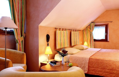 Saint-Hippolyte Hotel | A la Vignette
