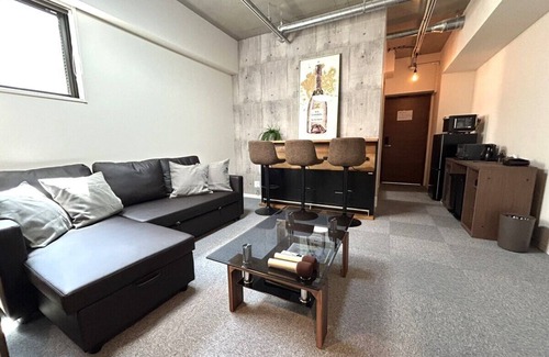 Hakata-ku Casa | A modern hotel located in the heart of Hakata. Le Lien Naskasu, which can accommodate up to 10 people, is the perfect place for a memorable time in Fukuoka.