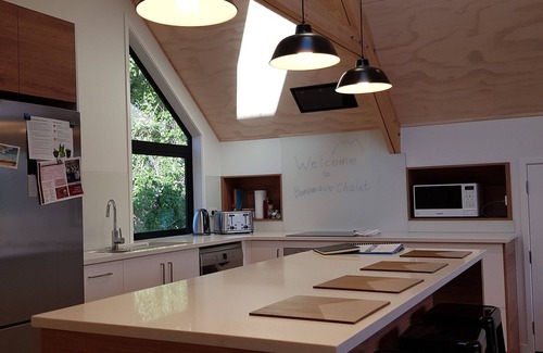 Ohakune Casa | A mountain retreat with Spa - Bombardino Chalet