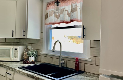 New Philadelphia Casa | A quiet country setting, The Homestead