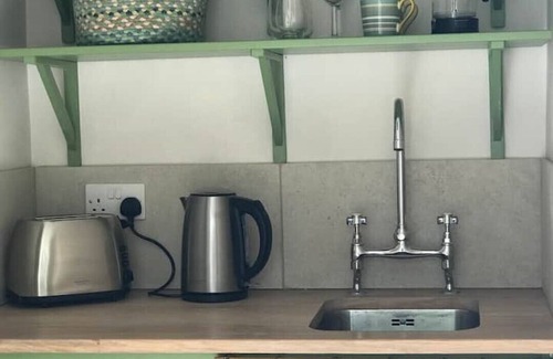 Bedfield Cabaña | a restful, rural retreat in beautiful Suffolk