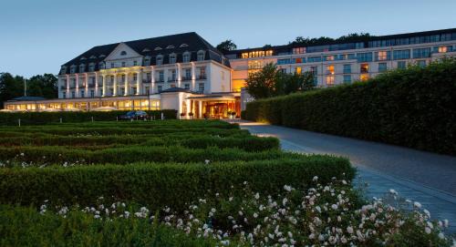 Alt-Travemunde/Ronnau Hotel | A-ROSA Travemünde