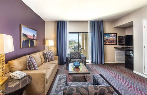 Terra Lago Complejo | Grandes Unidades de Resort adyacentes a Golf, Coachella, Stage Coach, Tennis o simplemente Relajación Familiar