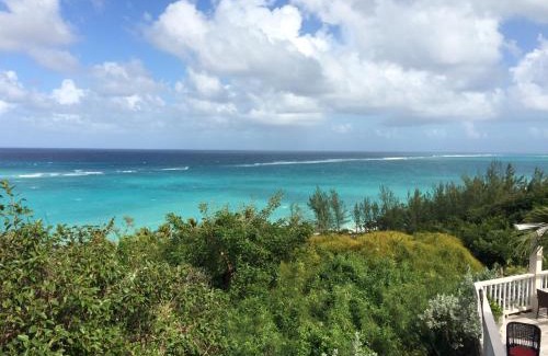 Gambier Hotel | A Stone's Throw Away