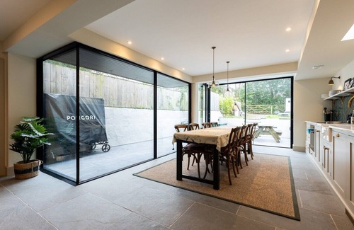 Newport Casa | A stylish house for 6 in the heart of Newport, Pembrokeshire