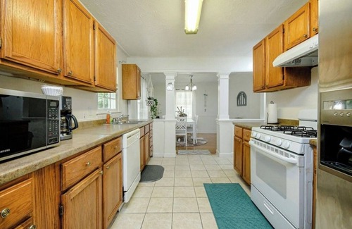 Hapeville Casa | A stylist home near the Airport Area