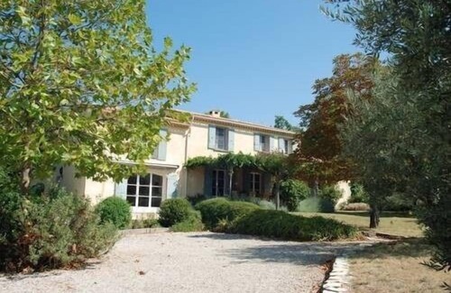 Sablet Villa | Una casa provenzal verdaderamente hermosa y aislada con piscina rodeada de viñedos