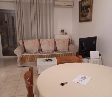 Galatsi Apartamento | A V G E R I N O S Athens