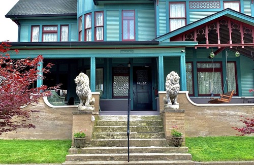Shelbyville Casa | Charles Davis Mansion - Increíble propiedad histórica reconocida nacionalmente - 1898