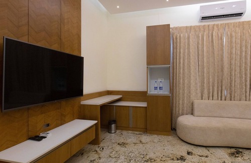 Wellington Complejo | Aara Jungle Resortes Pvt Ltd