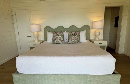 Great Guana Cay Complejo | Abaco, Bahamas Newest Luxury Resort! Discover Our 4BR/4BA Poolside villa!