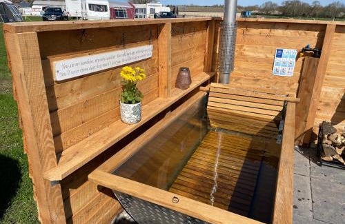 Rhuddlan Otro | Abbey farm luxury glamping