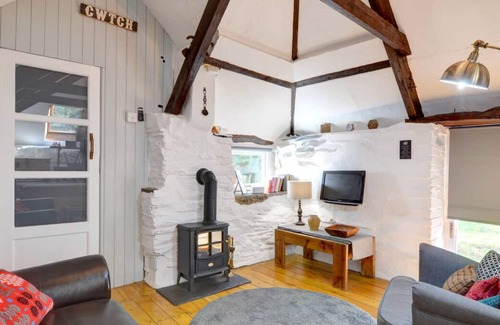 Glandwr Casa | Aberelwyn Granary in the beautiful Whitland