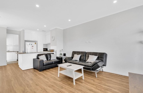 Semaphore Casa | Absolute Beach Front Home With Sea Views