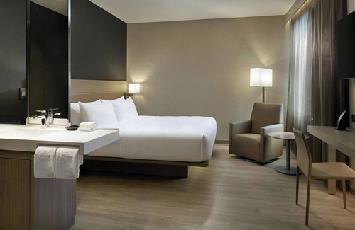 South Lake Union Hotel | AC Hotel by Marriott Seattle Downtown