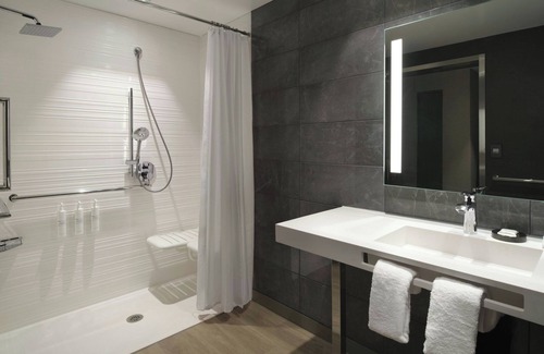 South Lake Union Hotel | AC Hotel by Marriott Seattle Downtown