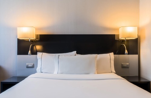 Hortaleza Hotel | AC Hotel Madrid Feria by Marriott