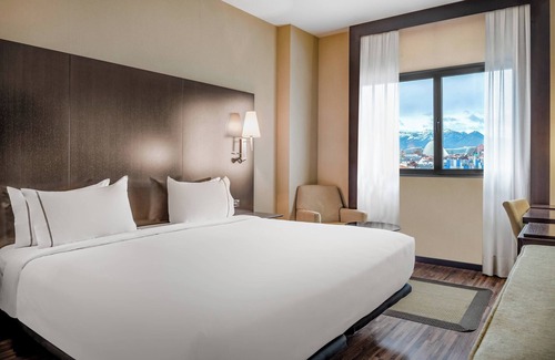 Las Campas y San Claudio Hotel | AC Hotel Oviedo Fórum by Marriott