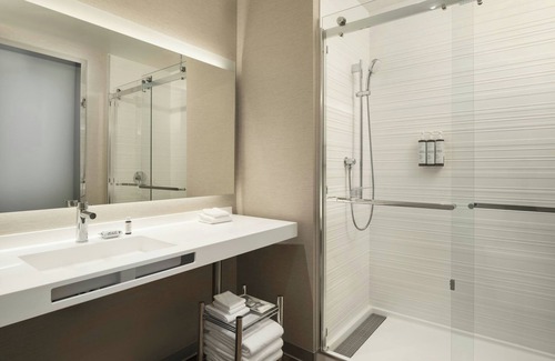 San Rafael Hotel | AC Hotel San Rafael Downtown