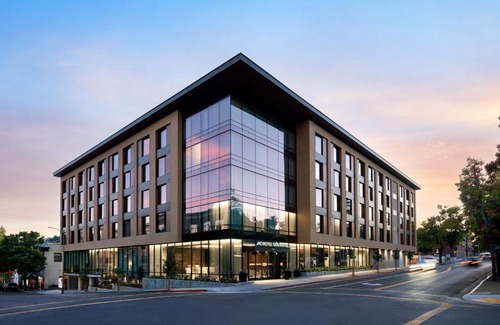 San Rafael Hotel | AC Hotel San Rafael Downtown