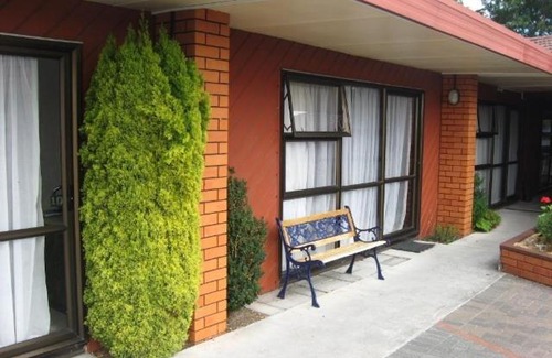 Napier Hotel | Ace High Motor Inn