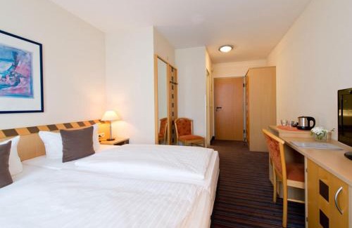 Laubegast Hotel | ACHAT Hotel Dresden Elbufer