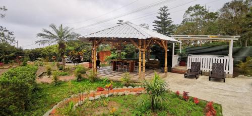 Manta Chalet De Esquí | Acogedora suite en Liguiqui - Manta