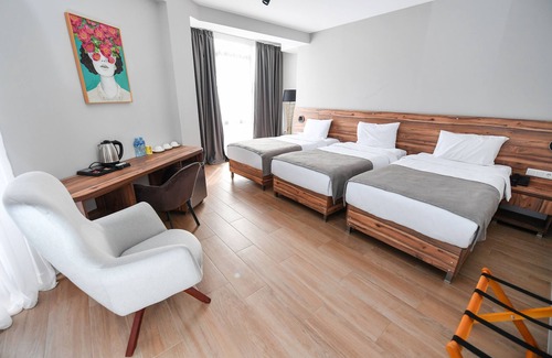 Avlabari Hotel | Address Boutique Hotel