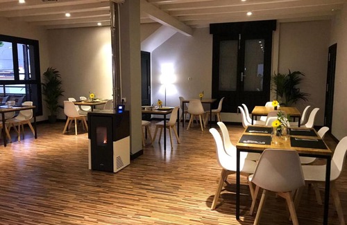 Zarza de Alange Casa | ADEREZO Hostal Restaurante