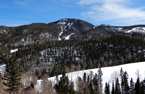 Amalia Complejo | Adobe Cabins ubicado en un resort de montaña privado en el norte de Nuevo México