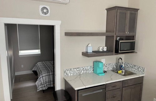 Tri-Cities Apartamento | Adorable 1-bedroom Guesthouse for Travel Professional