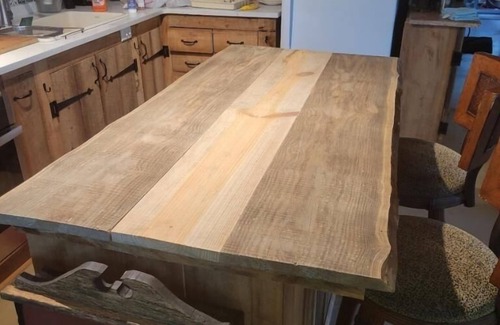 Georgetown Cabina | Adorable 2 story lake front setting.