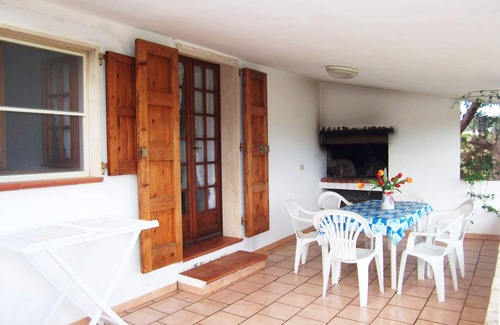 Carloforte Apartamento | Adorable house surrounded by greenery