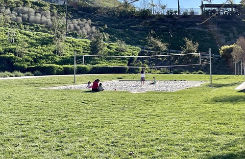 Colton Apartamento | Adorable New home w/ King Bed Suite near UCR