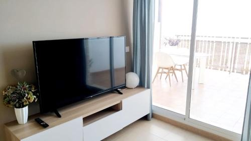 Peñíscola Apartamento | Adosado con fantásticas vistas al mar y piscina.