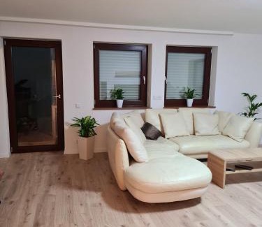 Veringenstadt Apartamento | Adria Home