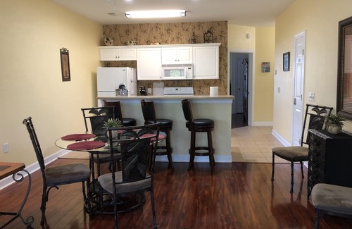 Sea Trail Condominio | Asequible y cómodo condominio Sea Trail 2BD / 2BA