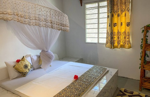 Bwejuu Beach Casa | African Paradise Beach Hotel