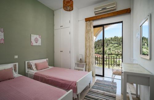Lakka Apartamento | Agaloula Centrally Located Apartments, Lakka