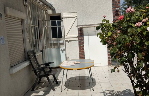 Romilly-sur-Seine Casa | Agréable Maison Rustique à 10mn de la Gare de Romilly et 5mn du Centre Ville