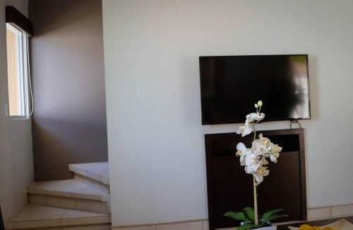 La Joya Casa | Agradable Casa Madeira Tijuana Rosarito