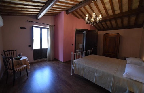 Vacri Casa | Agriturismo " La Valle degli Ulivi"